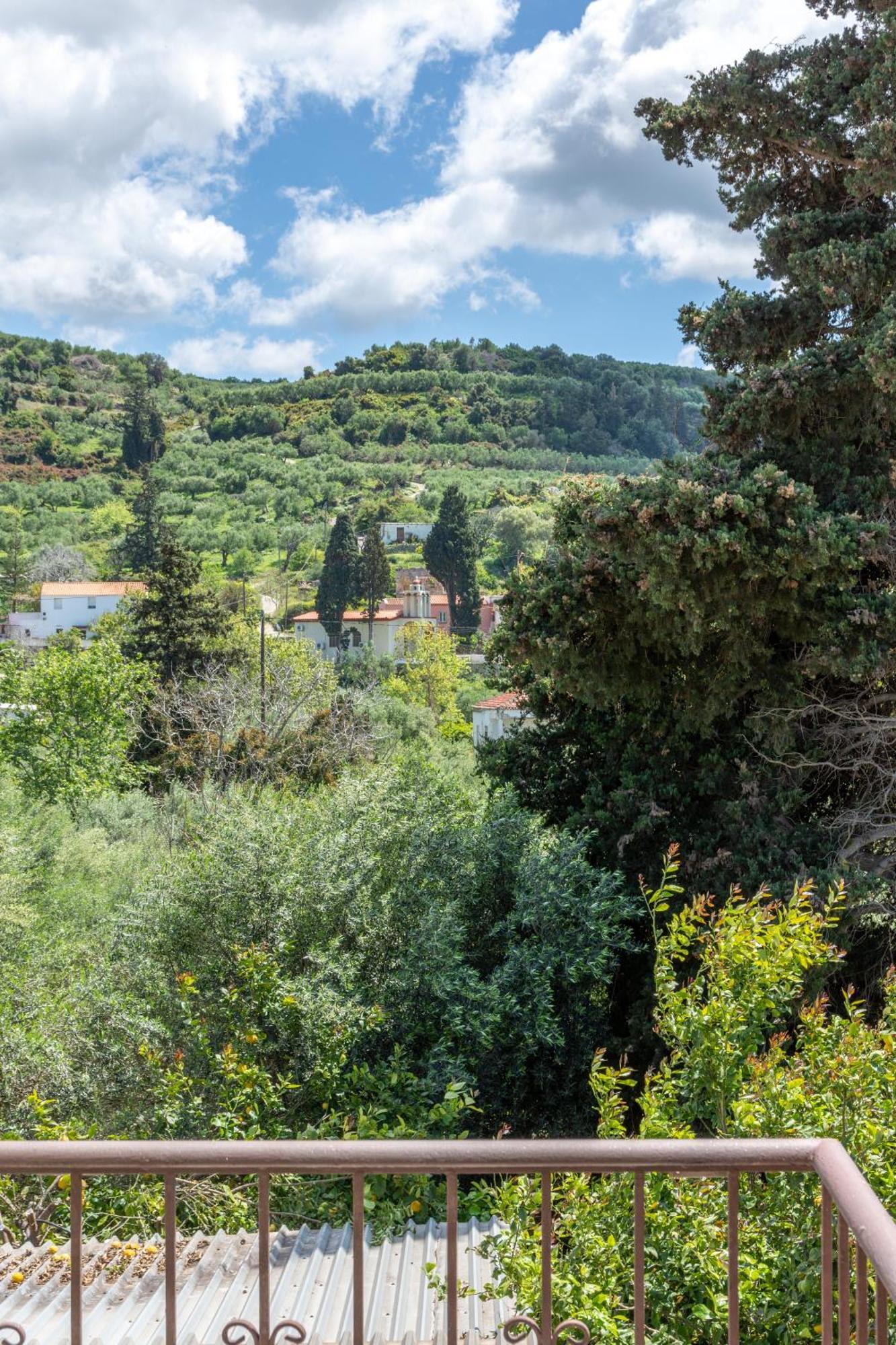 Villa Achilleas Deluxe Αpartment -Pet Friendly-Parking-Mountain View Kotsianá Esterno foto